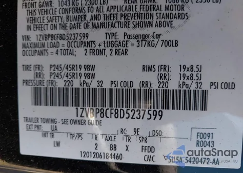 2013 Ford Mustang Gt Premium z USA, uszkodzony, nr VIN 1ZVBP8CF8D5237599